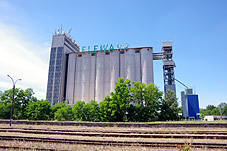 min 1054 4.jpg min 1054 4.jpg